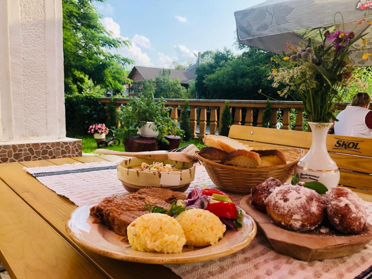 Pensiunea Casa Mariuca Văleni Exteriér fotografie