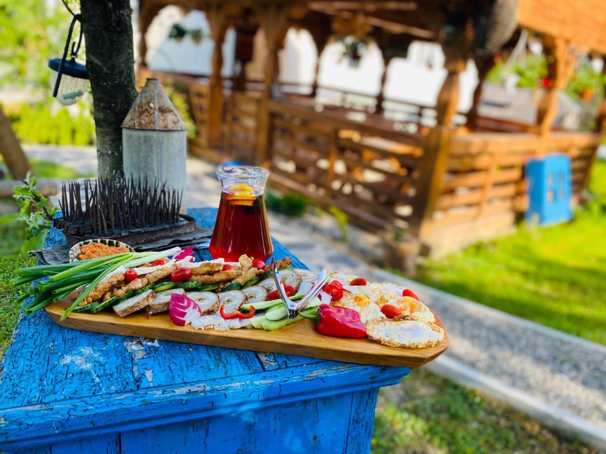 Pensiunea Casa Mariuca Văleni Exteriér fotografie