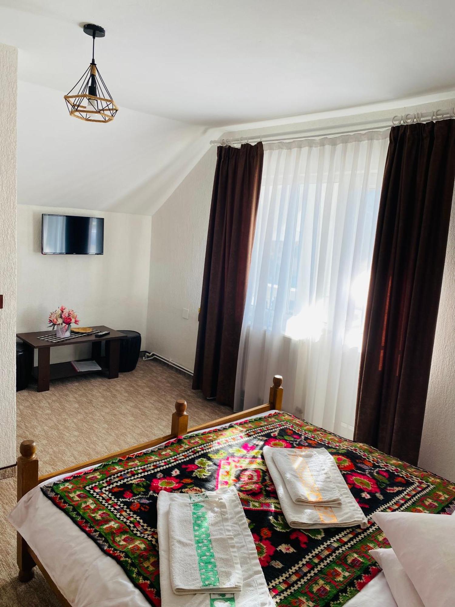 Pensiunea Casa Mariuca Văleni Exteriér fotografie
